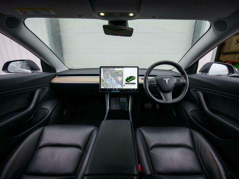 2019 TESLA MODEL 3 2019 TESLA MODEL 3