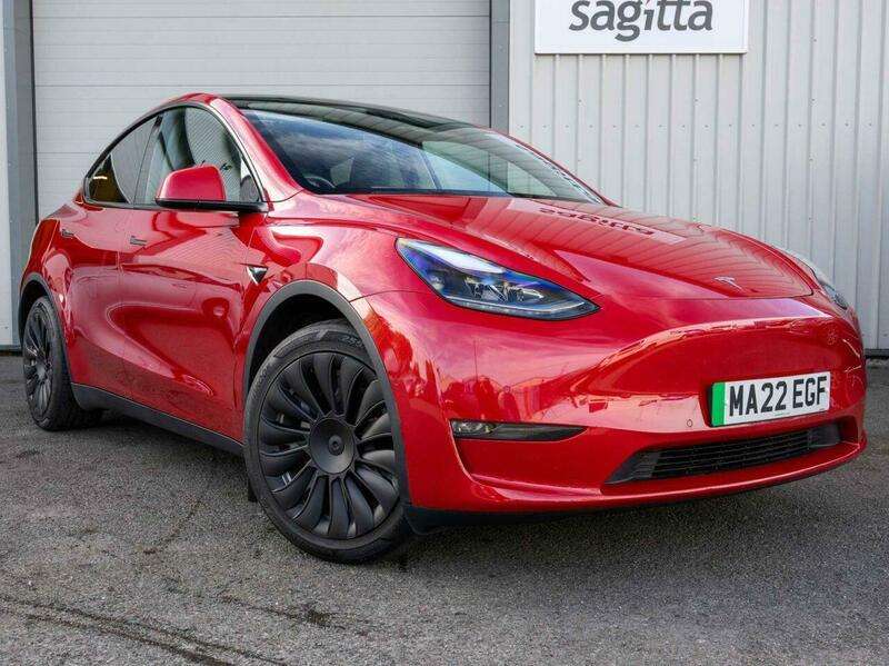 A 2022 TESLA MODEL Y (Dual Motor) Long Range SUV 5dr Electric Auto 4WDE (384 bhp) A 2022 TESLA MODEL Y (Dual Motor) Long Range SUV 5dr Electric Auto 4WDE (384 bhp)