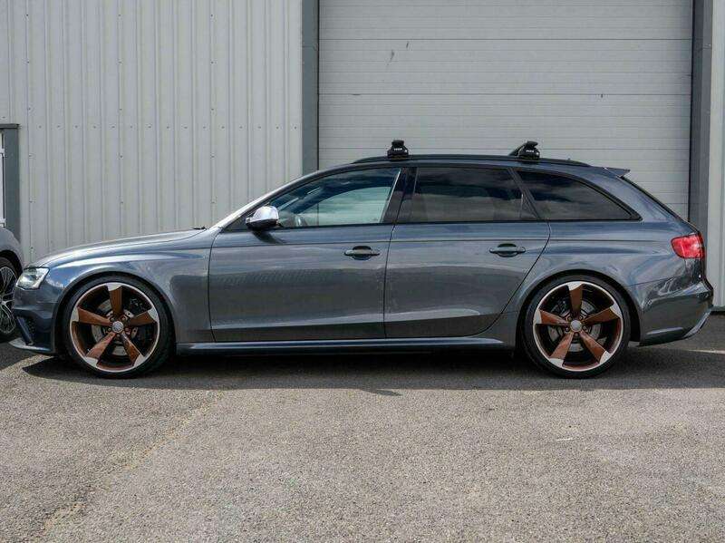 2013 AUDI RS4 2013 AUDI RS4