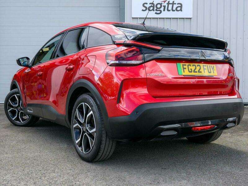 A 2022 CITROEN C4 50kWh Shine Hatchback 5dr Electric Auto (136 ps) A 2022 CITROEN C4 50kWh Shine Hatchback 5dr Electric Auto (136 ps)