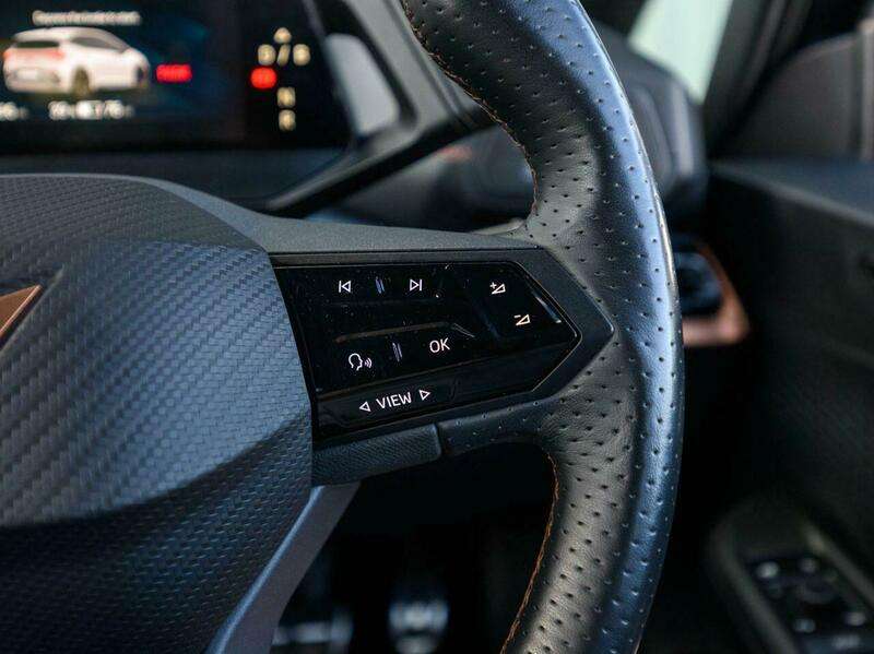 2023 CUPRA BORN 2023 CUPRA BORN