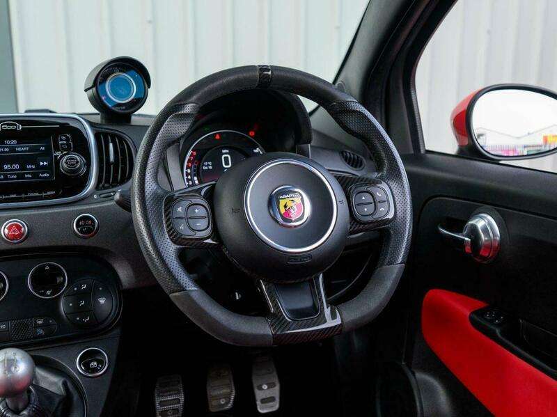 2018 ABARTH 595 2018 ABARTH 595