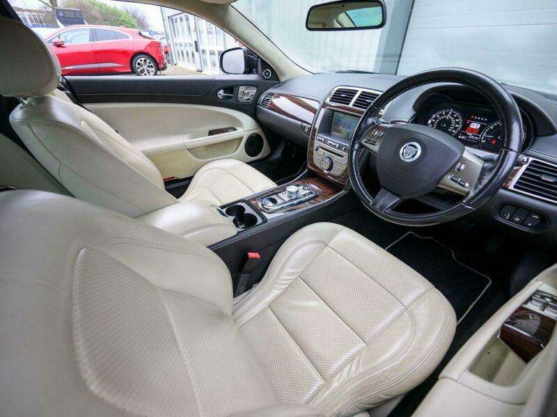 2010 JAGUAR XK 2010 JAGUAR XK