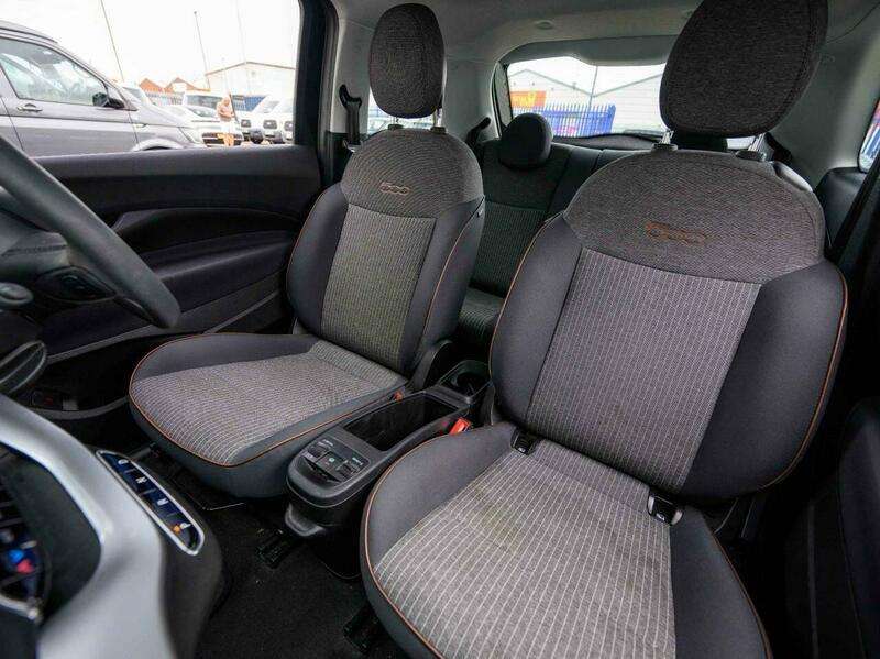 2022 FIAT 500 2022 FIAT 500
