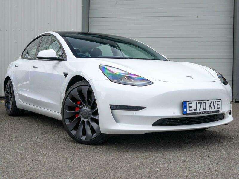 A 2020 TESLA MODEL 3 (Dual Motor) Performance Saloon 4dr Electric Auto 4WDE (Performance Upgrade) (449 bhp) A 2020 TESLA MODEL 3 (Dual Motor) Performance Saloon 4dr Electric Auto 4WDE (Performance Upgrade) (449 bhp)