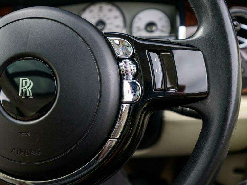 2012 ROLLS-ROYCE GHOST 2012 ROLLS-ROYCE GHOST