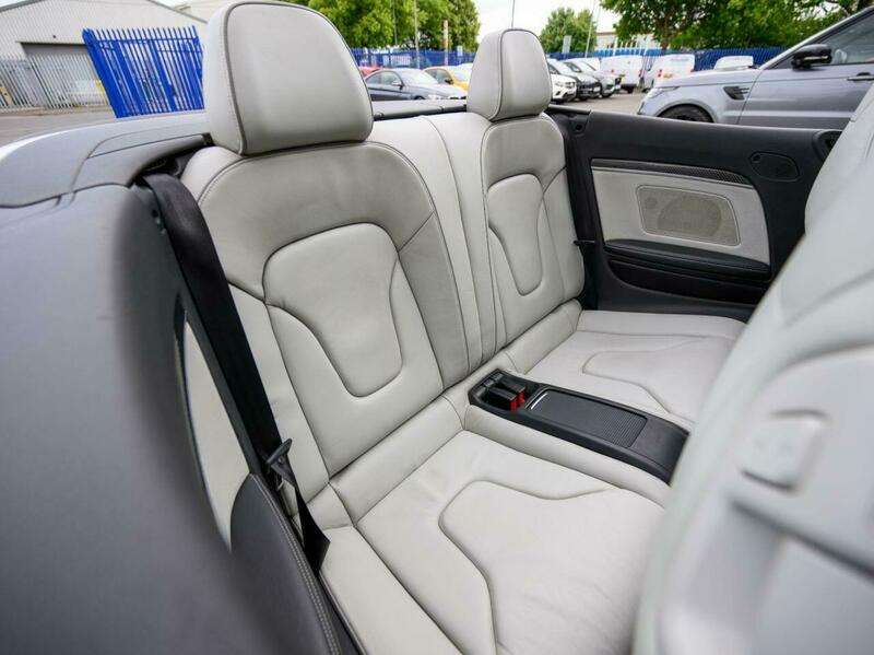 2013 AUDI RS5 2013 AUDI RS5