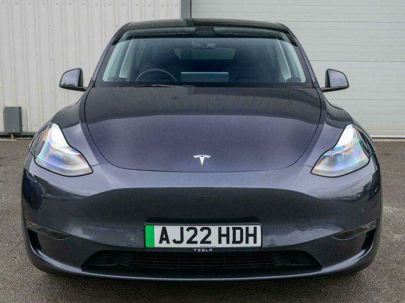 A 2022 TESLA MODEL Y (Dual Motor) Long Range SUV 5dr Electric Auto 4WDE (384 bhp) A 2022 TESLA MODEL Y (Dual Motor) Long Range SUV 5dr Electric Auto 4WDE (384 bhp)