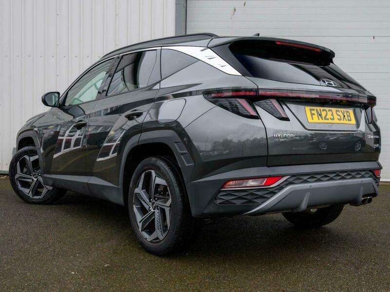 A 2023 HYUNDAI TUCSON 1.6 h T-GDi Premium SUV 5dr Petrol Hybrid Auto Euro 6 (s/s) (230 ps) A 2023 HYUNDAI TUCSON 1.6 h T-GDi Premium SUV 5dr Petrol Hybrid Auto Euro 6 (s/s) (230 ps)