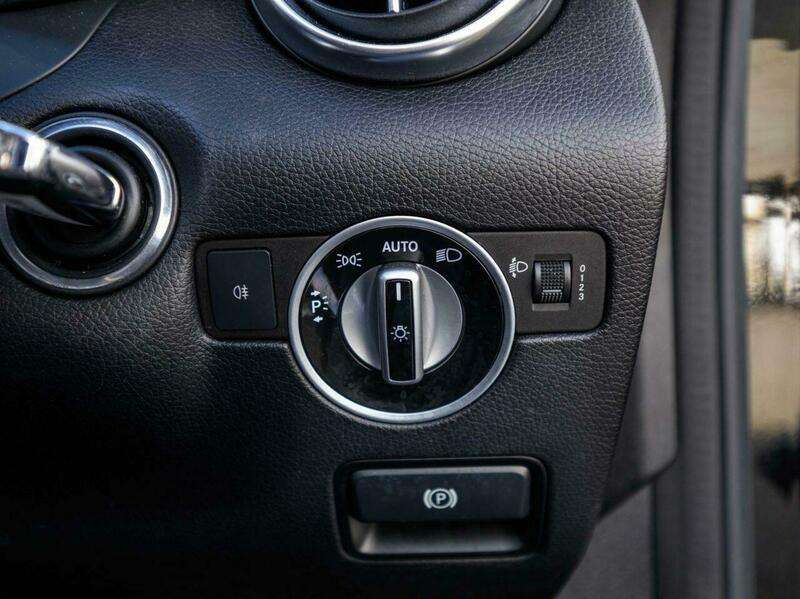 2011 MERCEDES SLK 2011 MERCEDES SLK