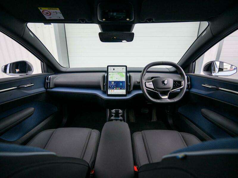 A 2024 VOLVO Single Motor 51kWh Plus SUV 5dr Electric Auto (272 ps) A 2024 VOLVO Single Motor 51kWh Plus SUV 5dr Electric Auto (272 ps)