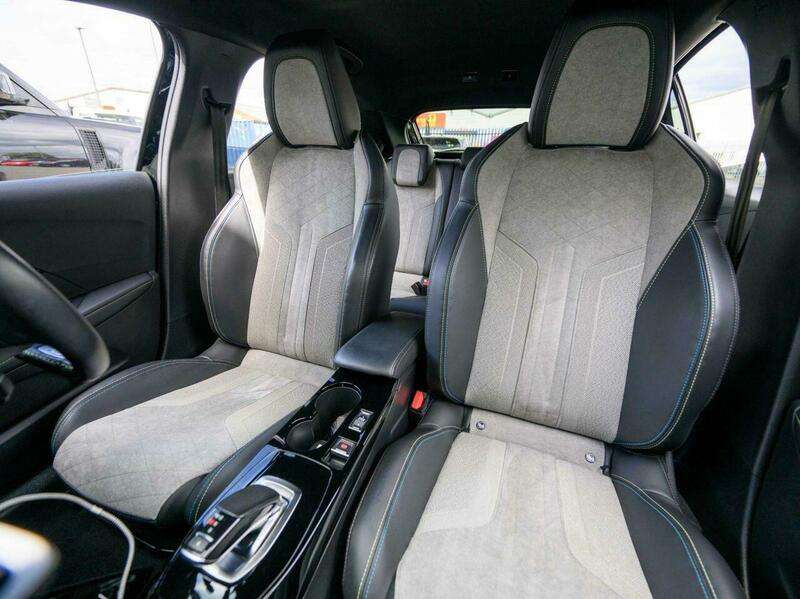2021 PEUGEOT 208 2021 PEUGEOT 208