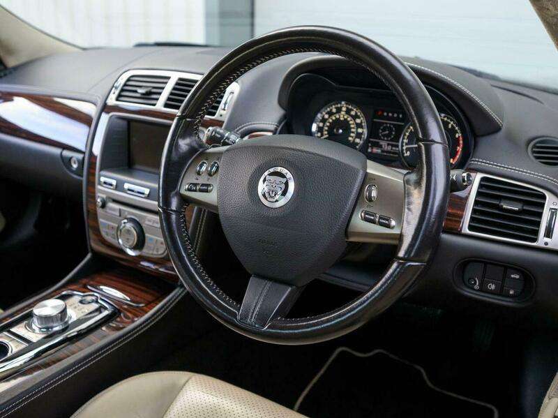 2010 JAGUAR XK 2010 JAGUAR XK