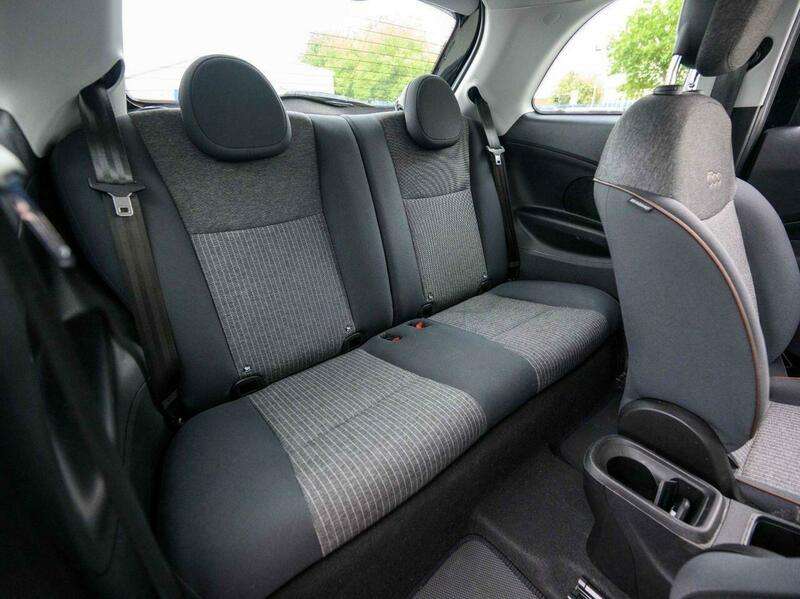 2022 FIAT 500 2022 FIAT 500
