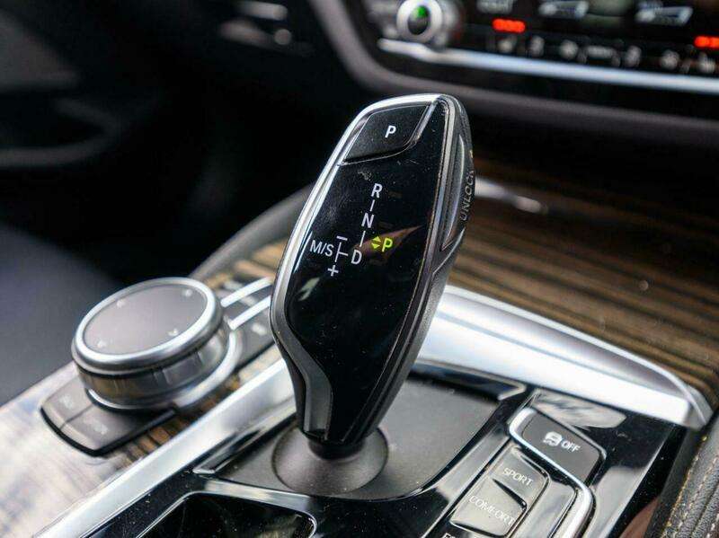 2018 BMW 5 SERIES 2018 BMW 5 SERIES