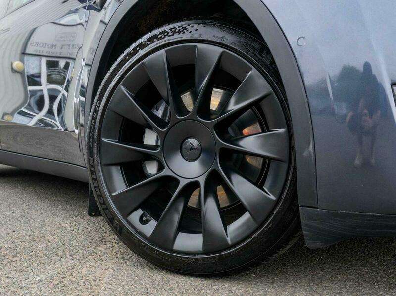 2022 TESLA MODEL Y 2022 TESLA MODEL Y