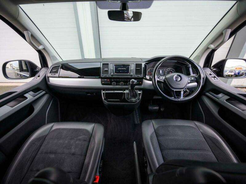 A 2019 VOLKSWAGEN CARAVELLE 2.0 BiTDI BlueMotion Tech Executive MPV 5dr Diesel DSG Euro 6 (s/s) (204 ps) A 2019 VOLKSWAGEN CARAVELLE 2.0 BiTDI BlueMotion Tech Executive MPV 5dr Diesel DSG Euro 6 (s/s) (204 ps)