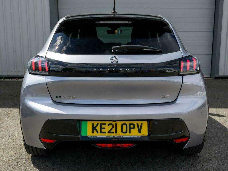 2021 PEUGEOT 208 2021 PEUGEOT 208