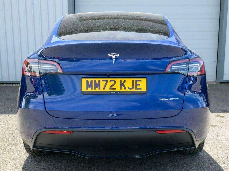 2021 TESLA MODEL Y 2021 TESLA MODEL Y