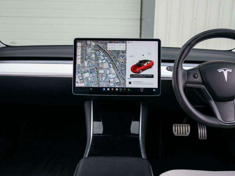 2019 TESLA MODEL 3 2019 TESLA MODEL 3