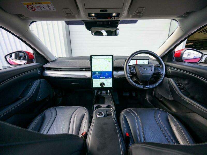 A 2022 FORD MUSTANG Extended Range 91kWh SUV 5dr Electric Automatic (294 ps) A 2022 FORD MUSTANG Extended Range 91kWh SUV 5dr Electric Automatic (294 ps)