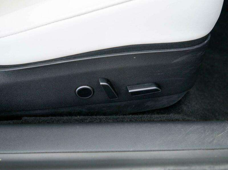 2022 TESLA MODEL 3 2022 TESLA MODEL 3