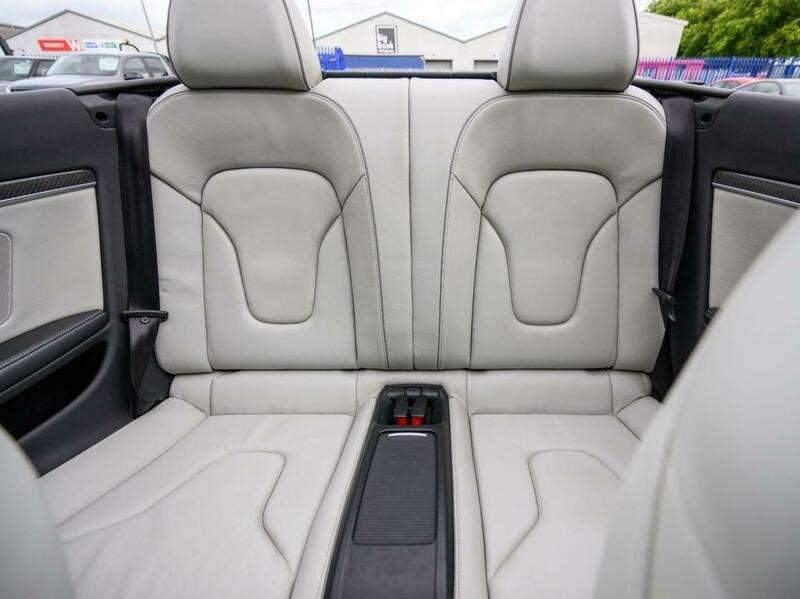 2013 AUDI RS5 2013 AUDI RS5