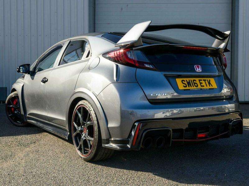 A 2016 HONDA CIVIC I-VTEC TYPE R GT A 2016 HONDA CIVIC I-VTEC TYPE R GT