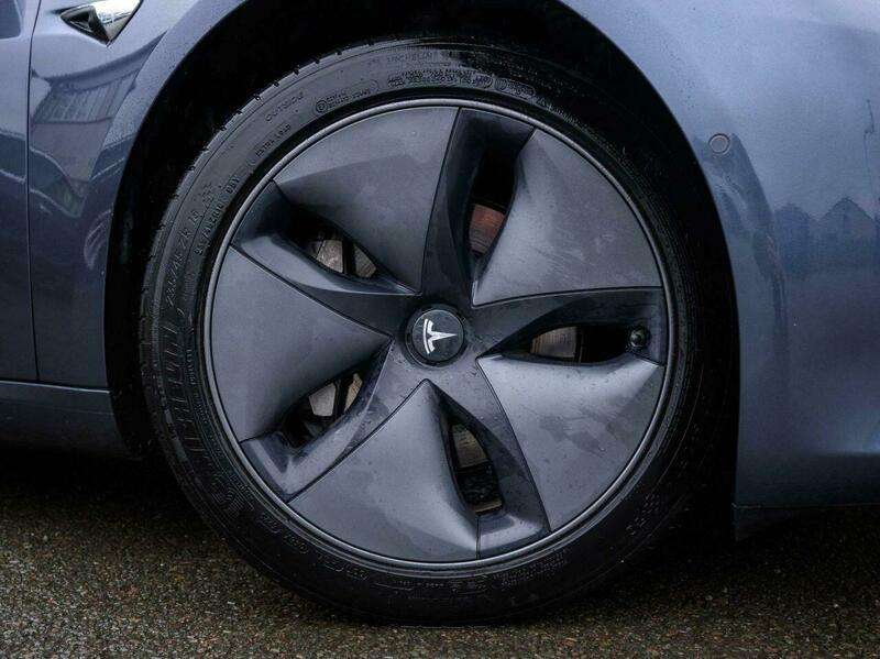 2020 TESLA MODEL 3 2020 TESLA MODEL 3