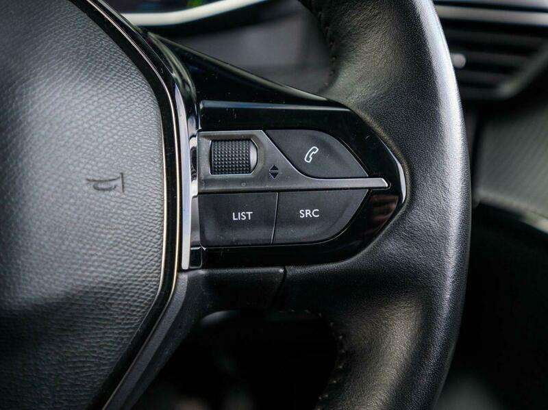 2020 PEUGEOT 208 2020 PEUGEOT 208