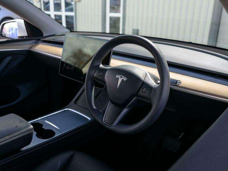 2022 TESLA MODEL Y 2022 TESLA MODEL Y