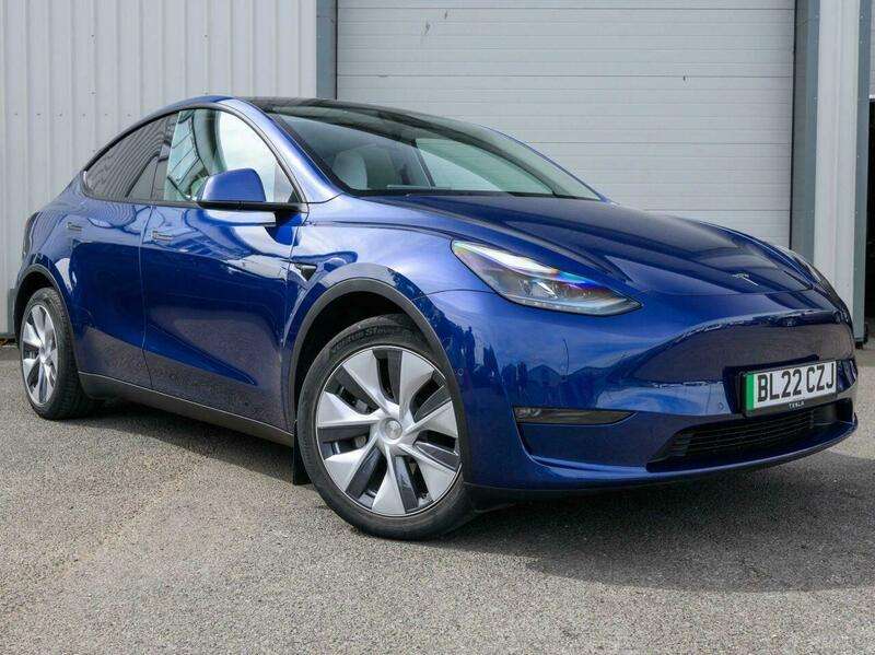 A 2022 TESLA MODEL Y (Dual Motor) Long Range SUV 5dr Electric Auto 4WDE (384 bhp) A 2022 TESLA MODEL Y (Dual Motor) Long Range SUV 5dr Electric Auto 4WDE (384 bhp)