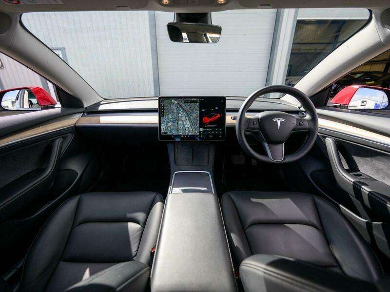 A 2021 TESLA MODEL 3 (Dual Motor) Long Range Saloon 4dr Electric Auto 4WDE (346 ps) A 2021 TESLA MODEL 3 (Dual Motor) Long Range Saloon 4dr Electric Auto 4WDE (346 ps)