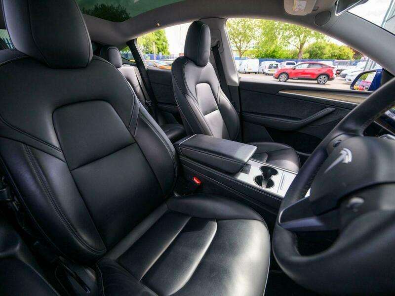 2022 TESLA MODEL Y 2022 TESLA MODEL Y