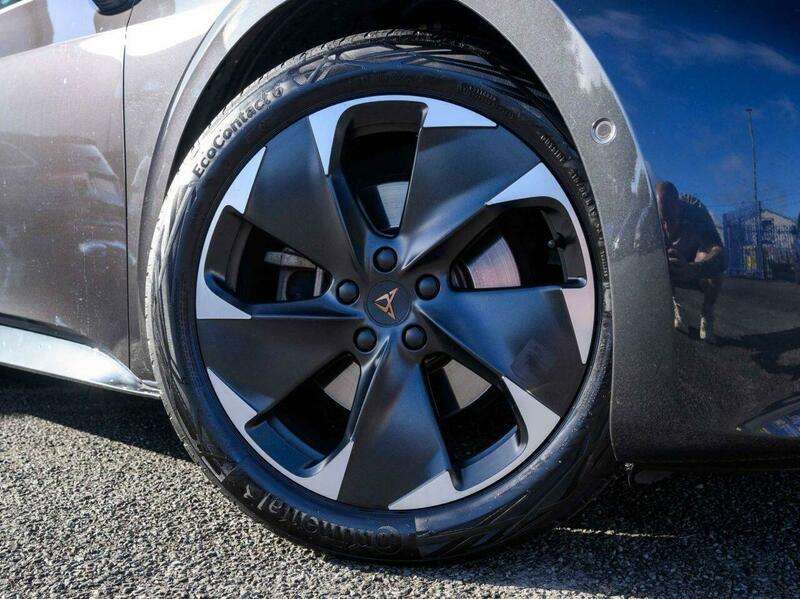 2023 CUPRA BORN 2023 CUPRA BORN