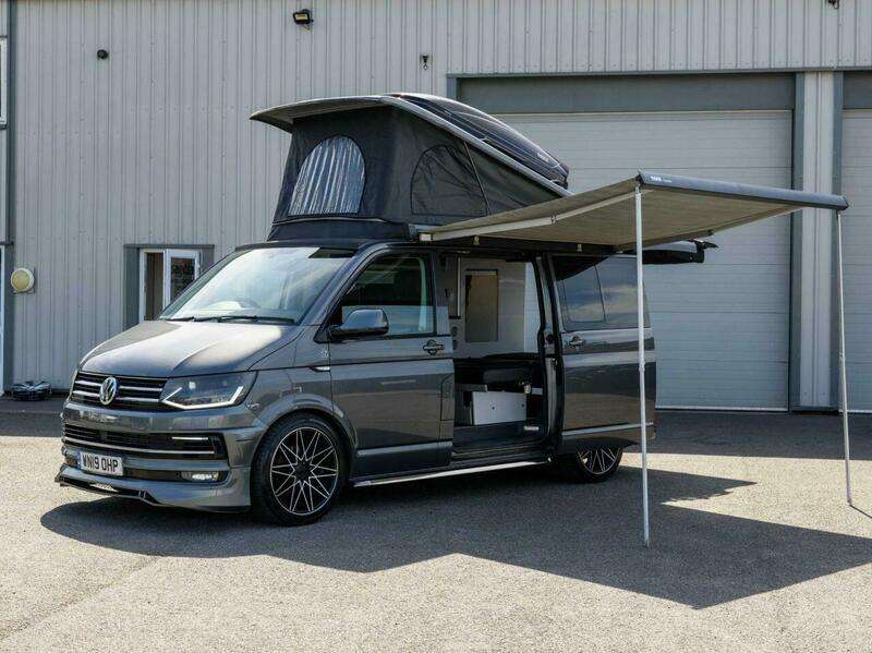 A 2019 VOLKSWAGEN TRANSPORTER 2.0 TDI T30 Window Van 4dr Diesel DSG FWD SWB Euro 6 (s/s) (150 ps) A 2019 VOLKSWAGEN TRANSPORTER 2.0 TDI T30 Window Van 4dr Diesel DSG FWD SWB Euro 6 (s/s) (150 ps)