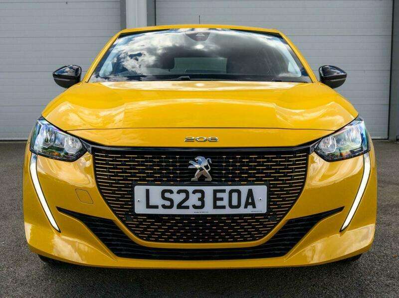 A 2023 PEUGEOT 208 50kWh Active Premium + Hatchback 5dr Electric Auto (7.4kW Charger) (136 ps) A 2023 PEUGEOT 208 50kWh Active Premium + Hatchback 5dr Electric Auto (7.4kW Charger) (136 ps)