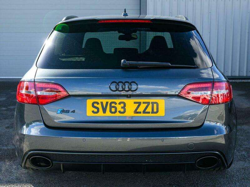 2013 AUDI RS4 2013 AUDI RS4