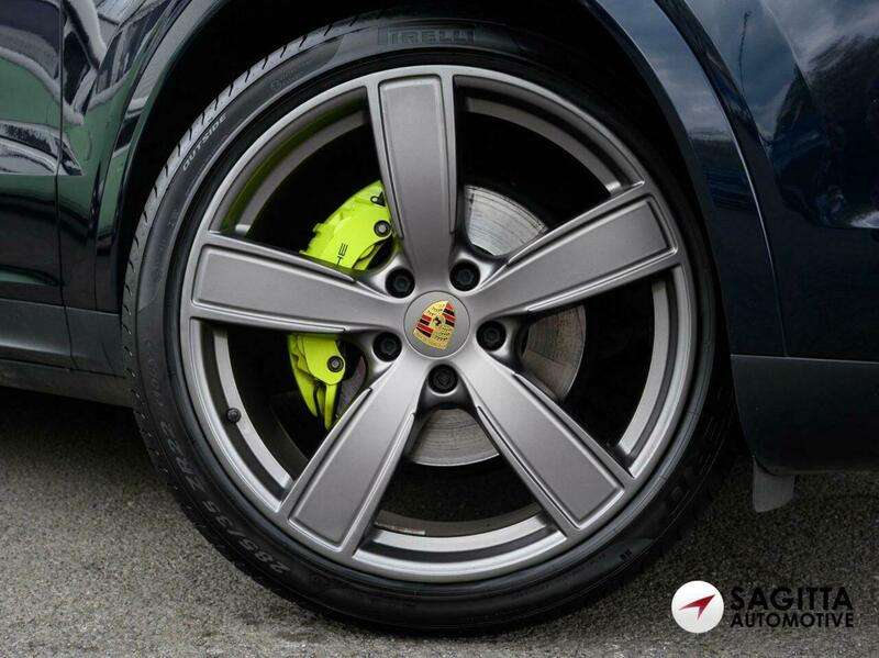 2021 PORSCHE CAYENNE 2021 PORSCHE CAYENNE