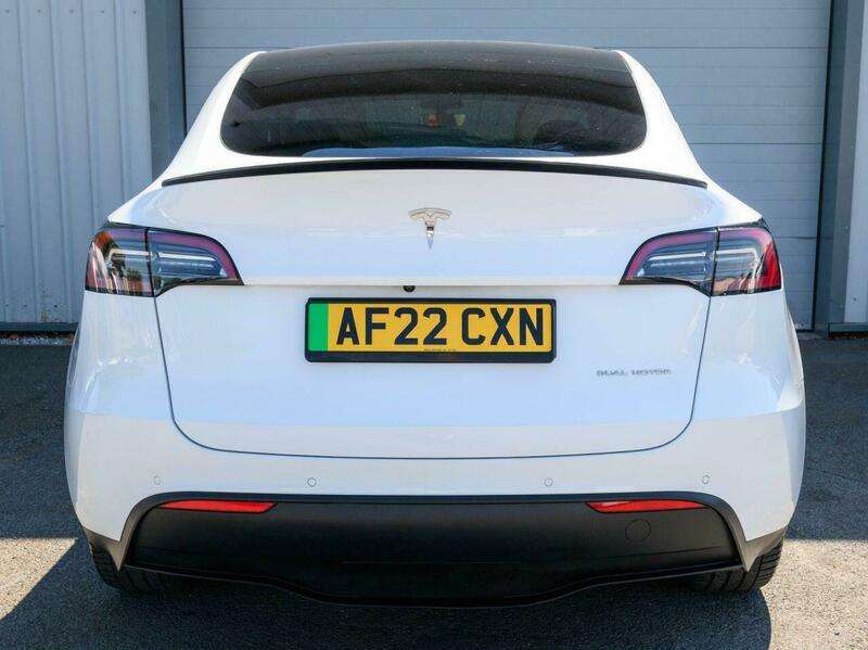 2022 TESLA MODEL Y 2022 TESLA MODEL Y