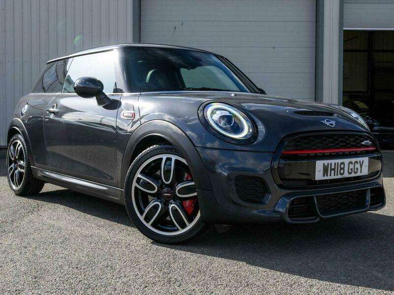 A 2018 MINI MINI JOHN COOPER WORKS A 2018 MINI MINI JOHN COOPER WORKS