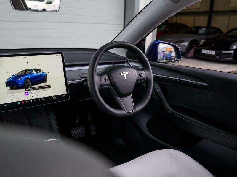 2022 TESLA MODEL Y 2022 TESLA MODEL Y