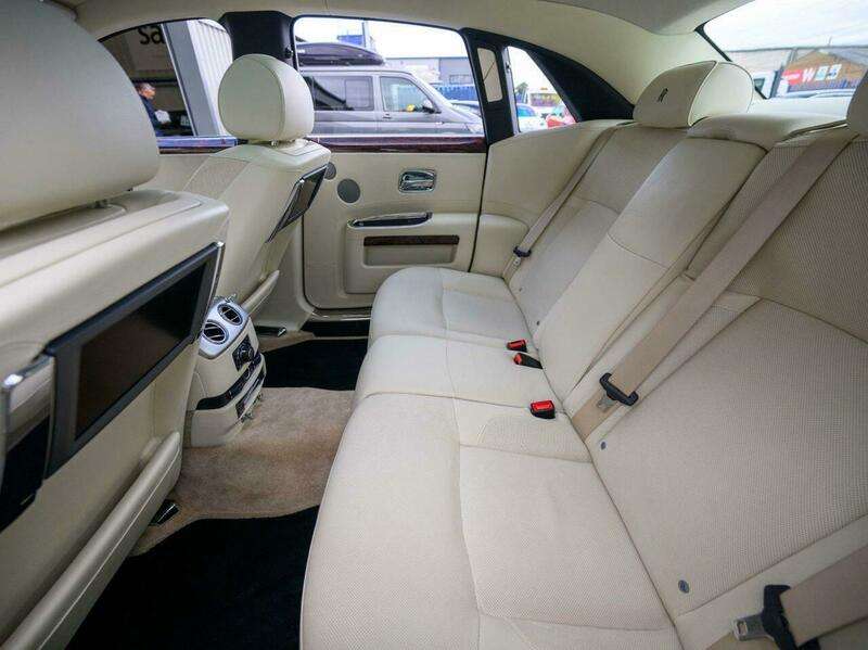 2012 ROLLS-ROYCE GHOST 2012 ROLLS-ROYCE GHOST