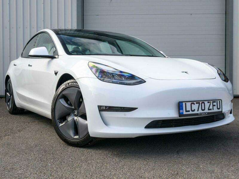 A 2020 TESLA MODEL 3 (Dual Motor) Long Range Saloon 4dr Electric Auto 4WDE (346 ps) A 2020 TESLA MODEL 3 (Dual Motor) Long Range Saloon 4dr Electric Auto 4WDE (346 ps)