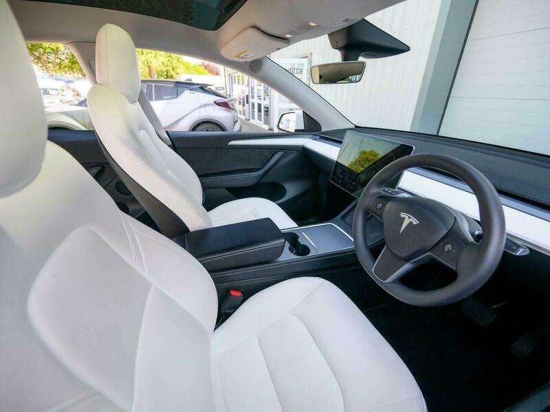 2022 TESLA MODEL Y 2022 TESLA MODEL Y