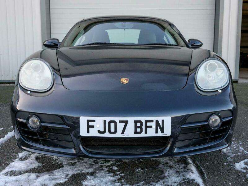 A 2007 PORSCHE CAYMAN 3.4 987 S Coupe 2dr Petrol Tiptronic S (262 g/km, 295 bhp) A 2007 PORSCHE CAYMAN 3.4 987 S Coupe 2dr Petrol Tiptronic S (262 g/km, 295 bhp)