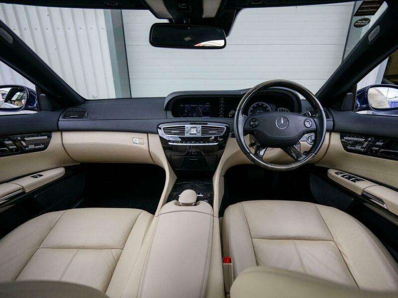A 2009 MERCEDES-BENZ GLA 5.5 CL500 Coupe 2dr Petrol Automatic (288 g/km, 382.68 bhp) A 2009 MERCEDES-BENZ GLA 5.5 CL500 Coupe 2dr Petrol Automatic (288 g/km, 382.68 bhp)