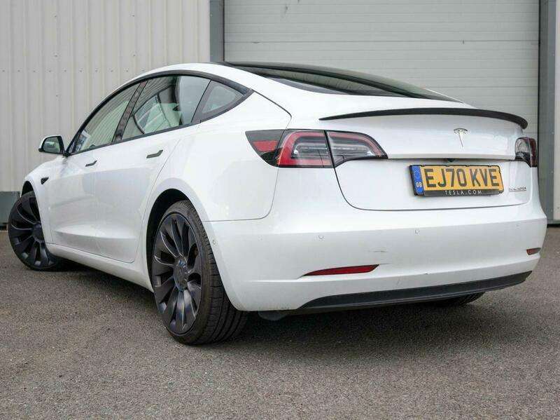 A 2020 TESLA MODEL 3 (Dual Motor) Performance Saloon 4dr Electric Auto 4WDE (Performance Upgrade) (449 bhp) A 2020 TESLA MODEL 3 (Dual Motor) Performance Saloon 4dr Electric Auto 4WDE (Performance Upgrade) (449 bhp)