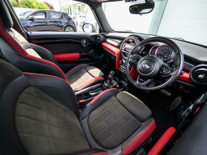 2018 MINI HATCH 2018 MINI HATCH