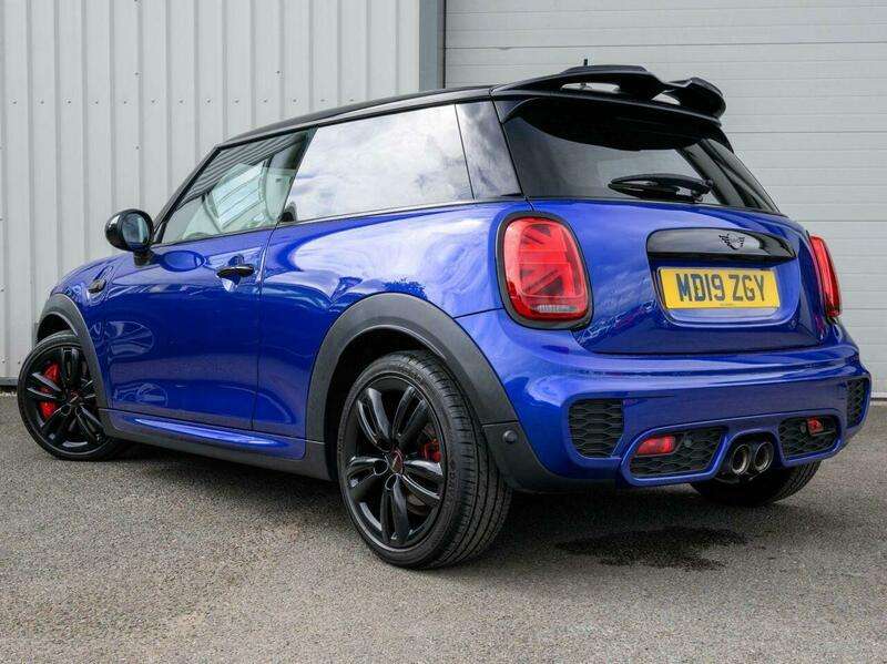 A 2019 MINI HATCH 2.0 John Cooper Works Hatchback 3dr Petrol Steptronic Euro 6 (s/s) (231 ps) A 2019 MINI HATCH 2.0 John Cooper Works Hatchback 3dr Petrol Steptronic Euro 6 (s/s) (231 ps)